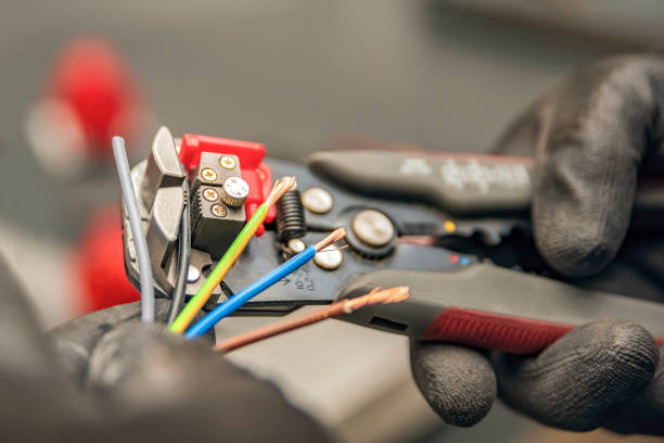 Best Emergency Electrical Repair  in Addison, TX